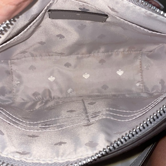 Grey Kate Spade small- mediumish crossbody bag. - Picture 6 of 8